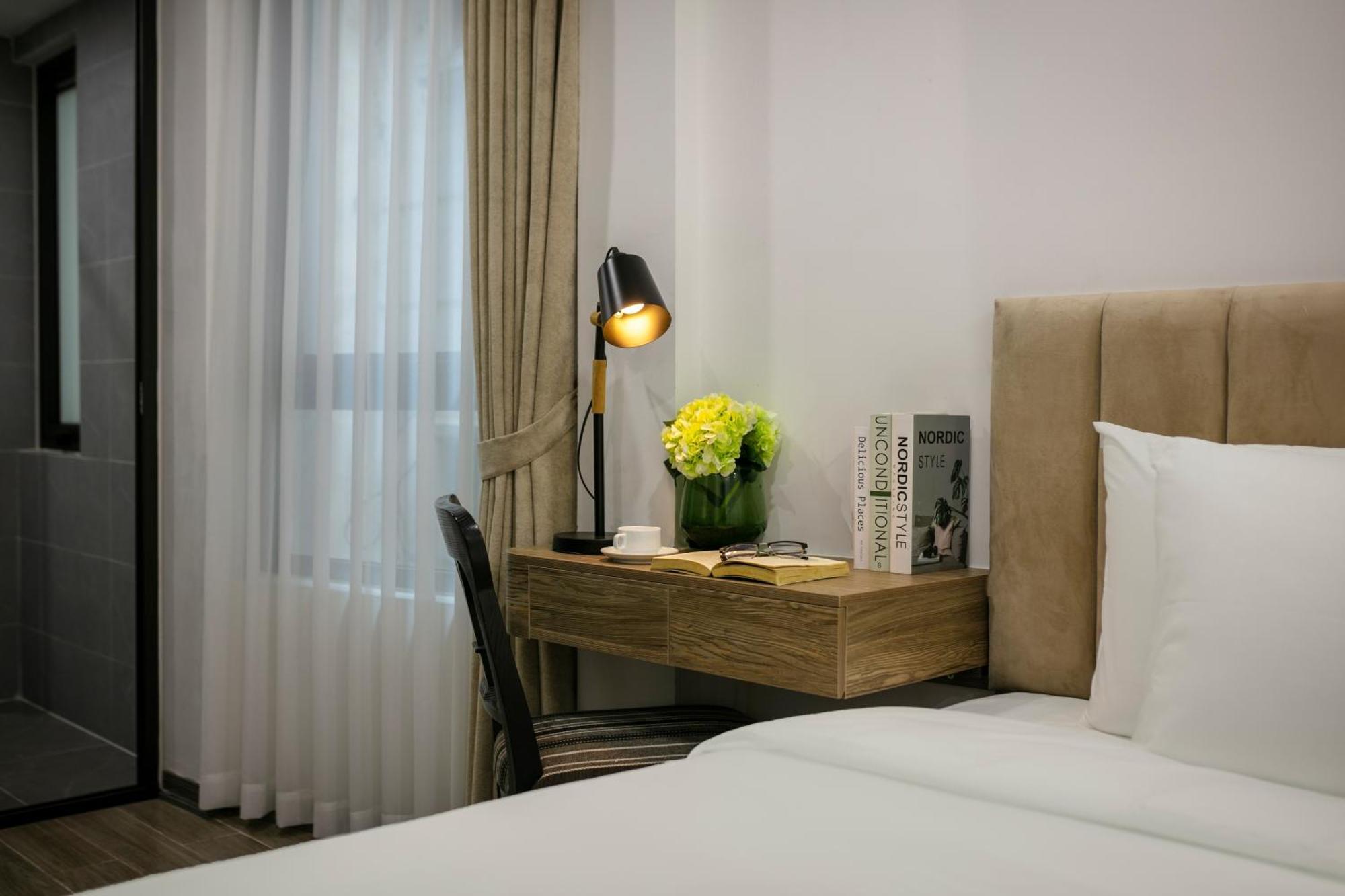 Hanoi Heritage Corner Hotel & Spa Zewnętrze zdjęcie